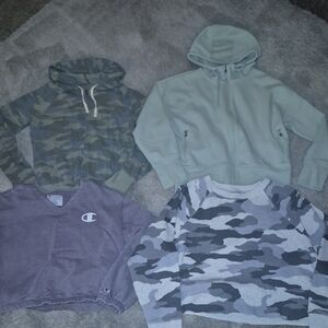 Womens Hoodie Bundle, Size M
